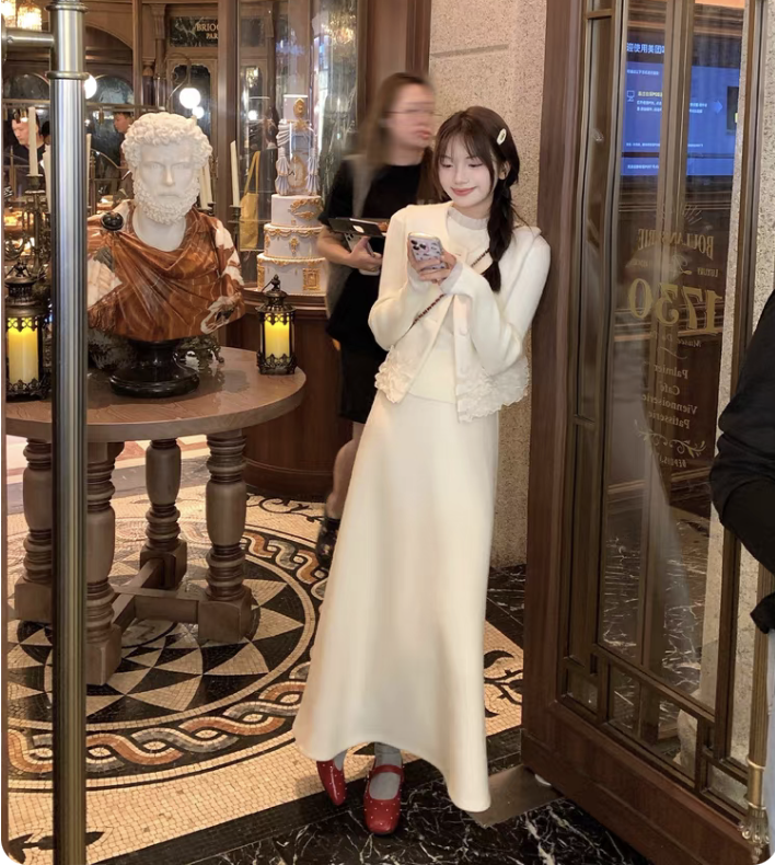 切糕自制小个子冬装马甲白色女新款精致套裙高级裙子毛衣气质套装